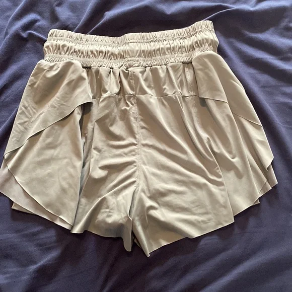 Shorts - Picture 7 of 7